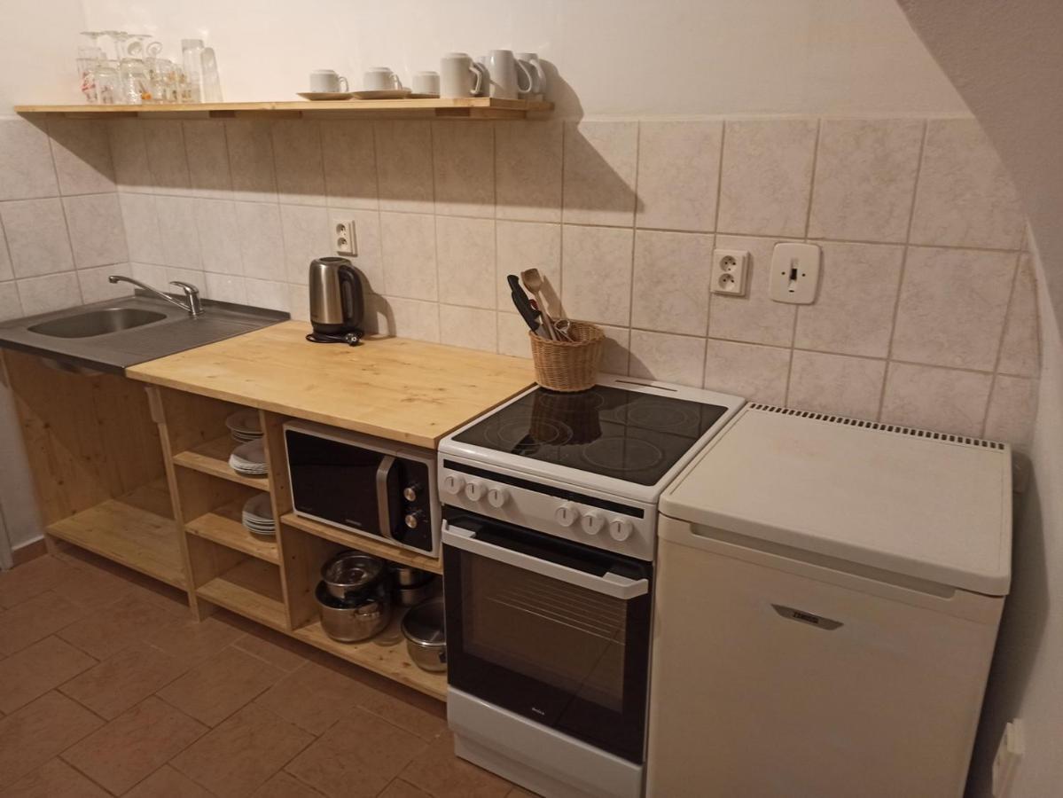 Ubytování Nové Hrady 111 - apartmány Žiaková Extérieur photo