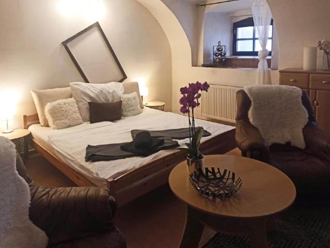 Ubytování Nové Hrady 111 - apartmány Žiaková Extérieur photo