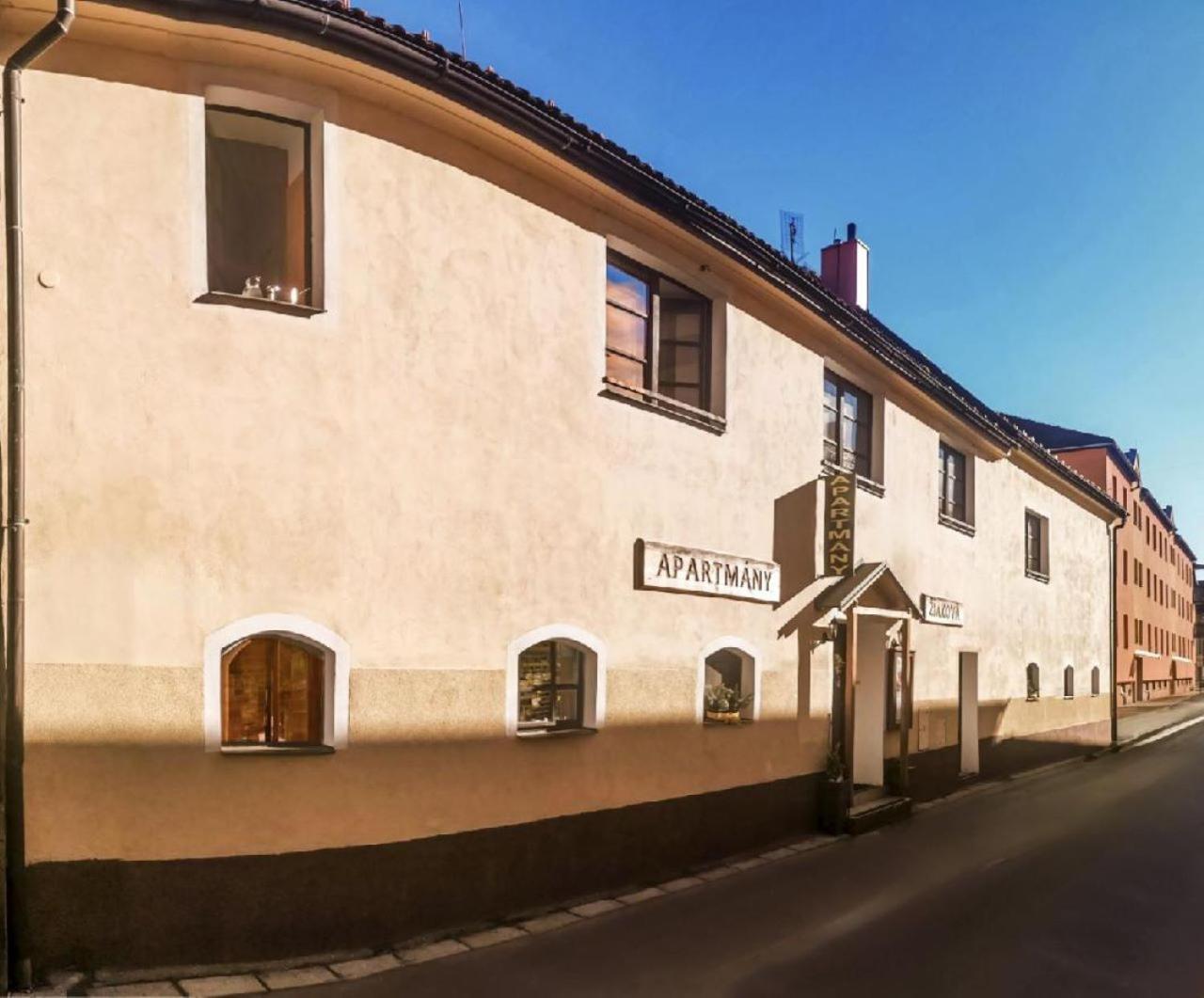 Ubytování Nové Hrady 111 - apartmány Žiaková Extérieur photo